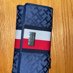 Tommy Wallet